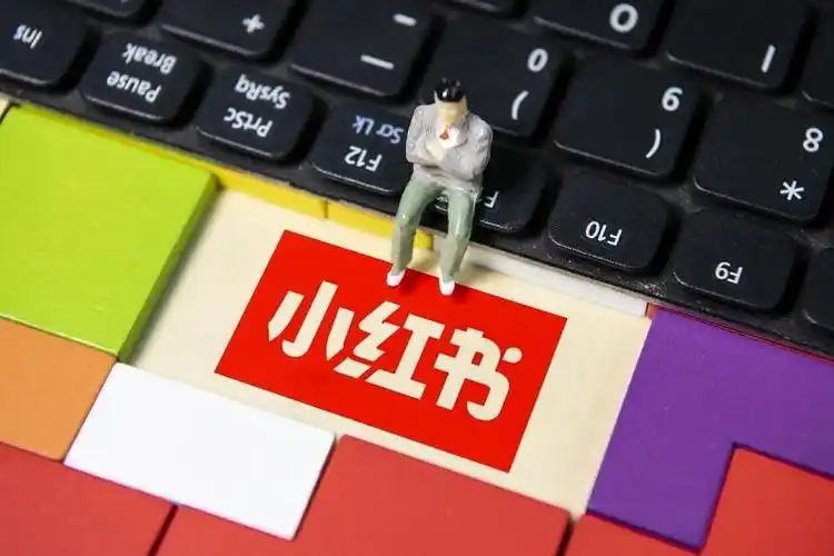 小红书运动品牌代运营：星界云手机如何实现矩阵化曝光与安全协作-星界云手机攻略站
