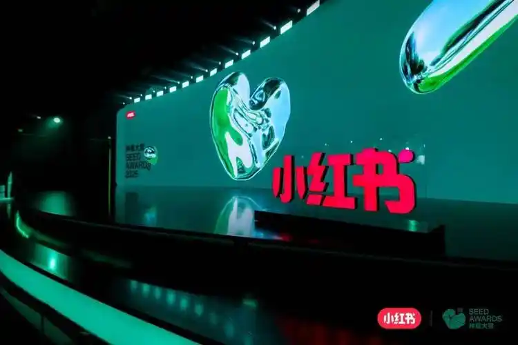 小红书生活仪式感多账号运营：星界云手机如何实现情绪内容长期曝光-星界云手机攻略站